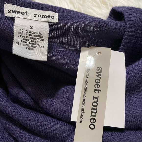 NEW Sweet Romeo Modern Girl Crew Neck Sweater Grey Stone Blue Size Small - Picture 2 of 4